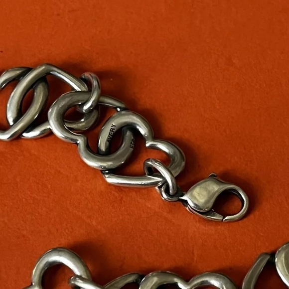James Avery Retired Sterling Silver Heart To Heart Bracelet - Picture 2 of 4